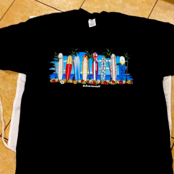 Men’s XL surf tee from Hawaii - Picture 2 of 5